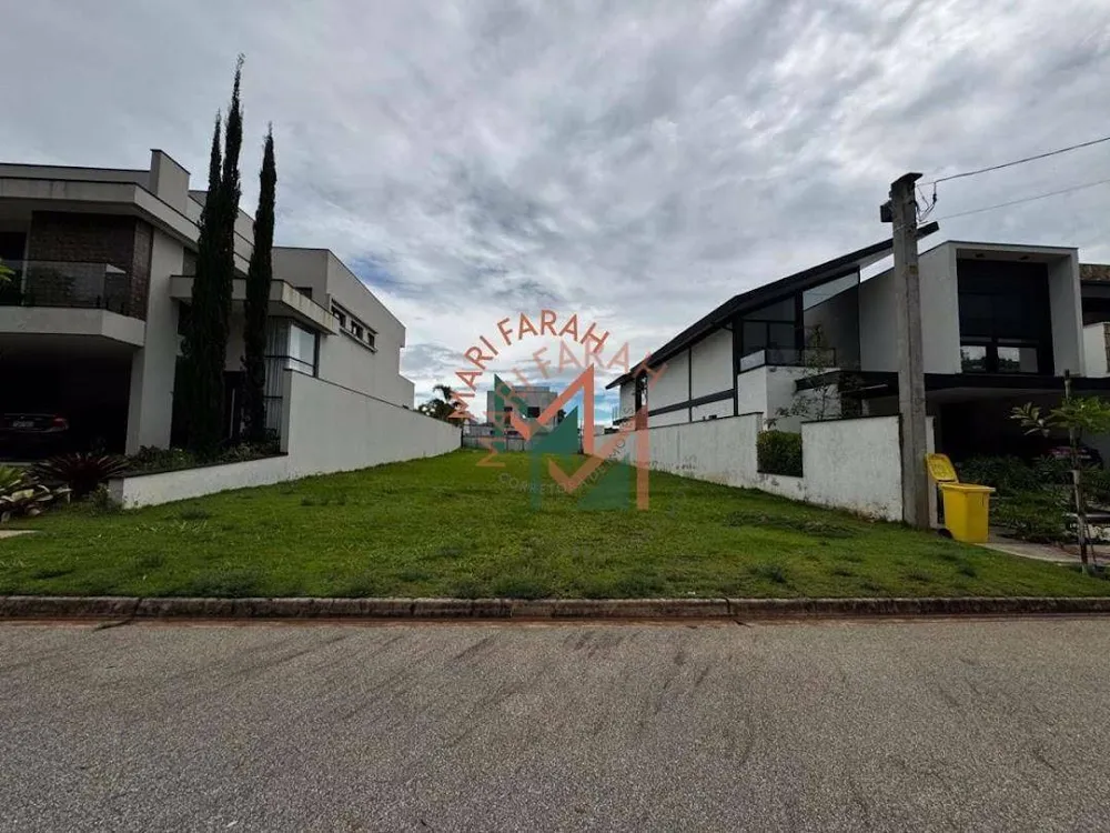 Loteamento e Condomínio, 465 m² - Foto 1