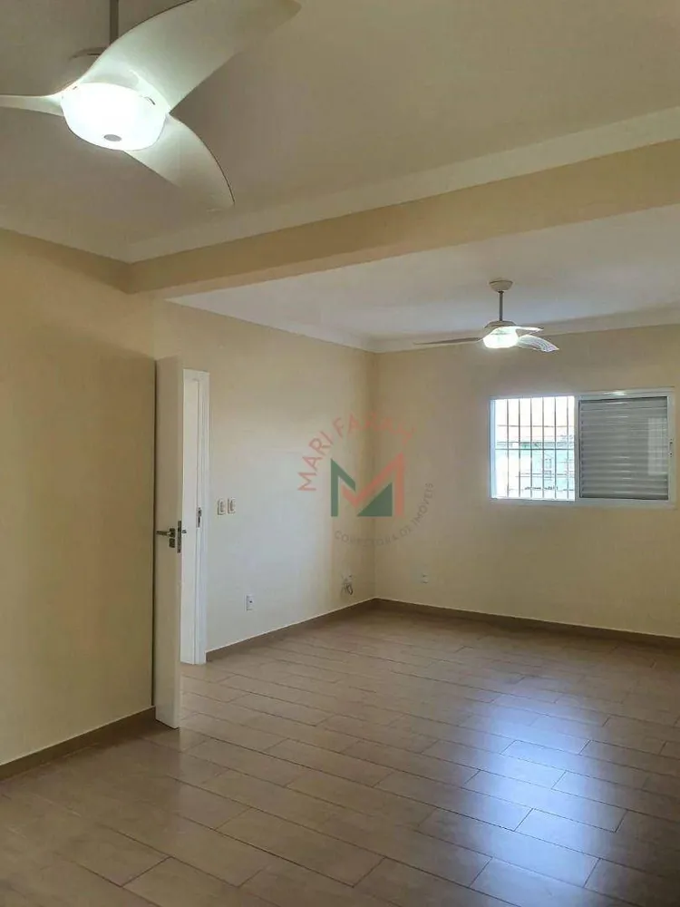Casa, 2 quartos, 219 m² - Foto 5