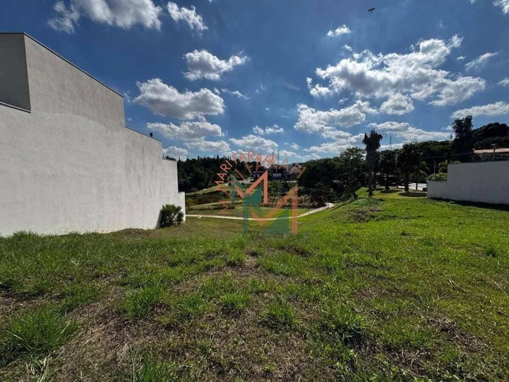 Loteamento e Condomínio, 330 m² - Foto 1