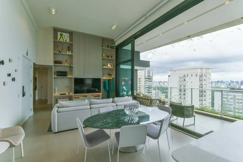 Apartamento, 3 quartos, 175 m² - Foto 1
