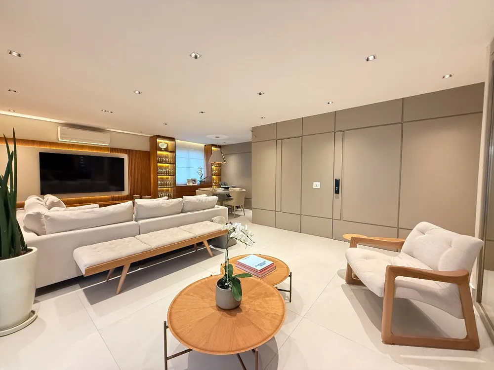 Apartamento, 3 quartos, 200 m² - Foto 2