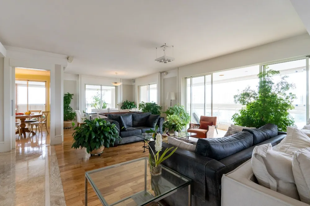 Apartamento, 3 quartos, 260 m² - Foto 2
