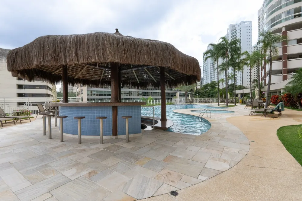 Apartamento, 3 quartos, 260 m² - Foto 12