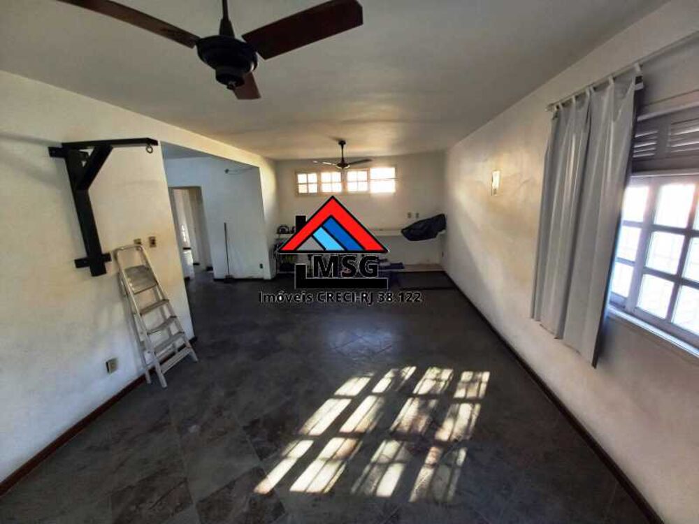 Casa à venda com 2 quartos, 118m² - Foto 6