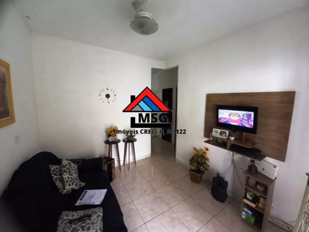 Casa à venda com 2 quartos, 130m² - Foto 4