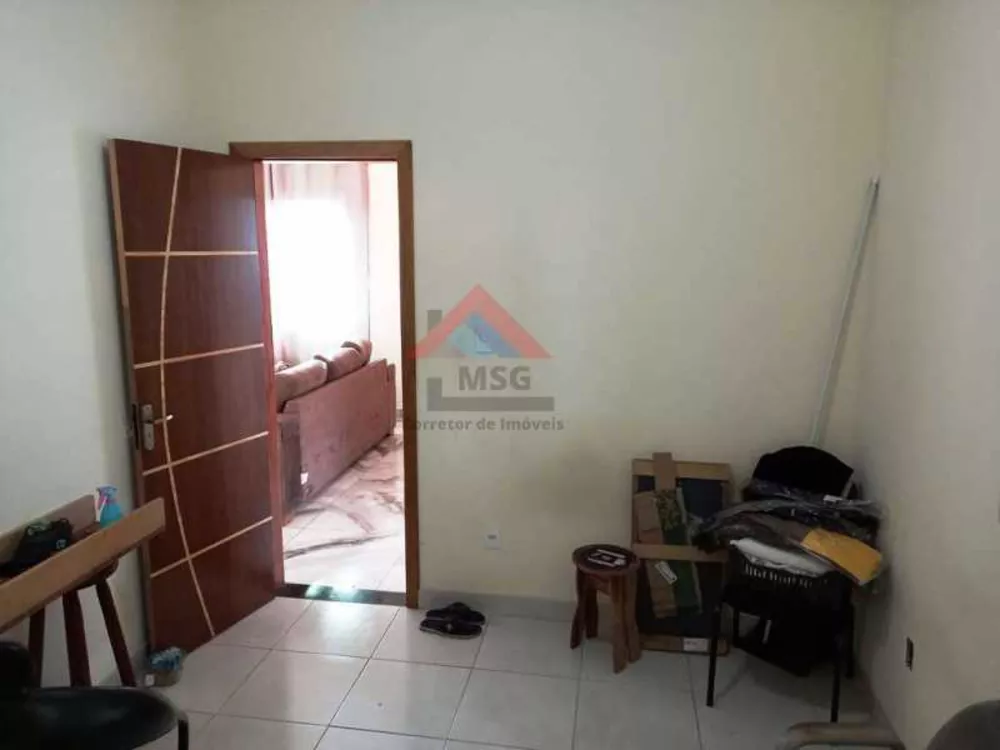 Casa, 4 quartos, 198 m² - Foto 4