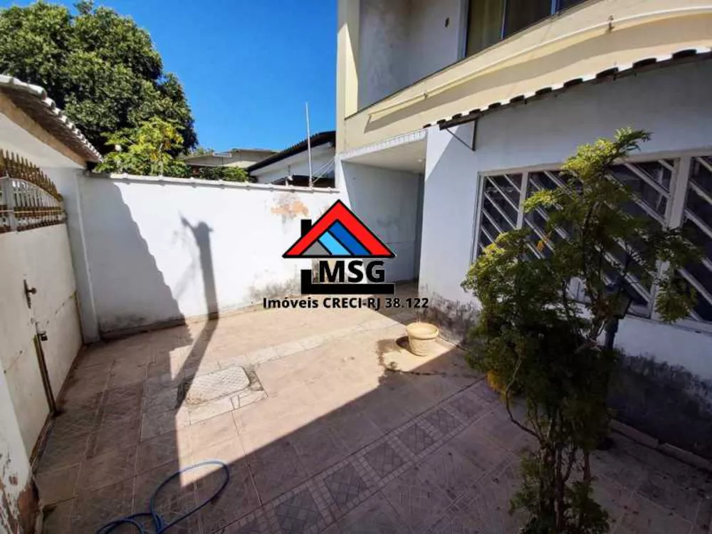 Casa, 4 quartos, 194 m² - Foto 2