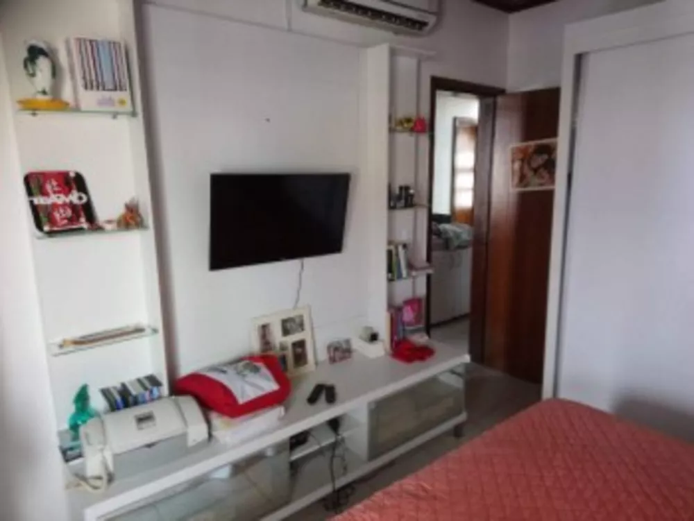 Casa à venda com 5 quartos, 550m² - Foto 4