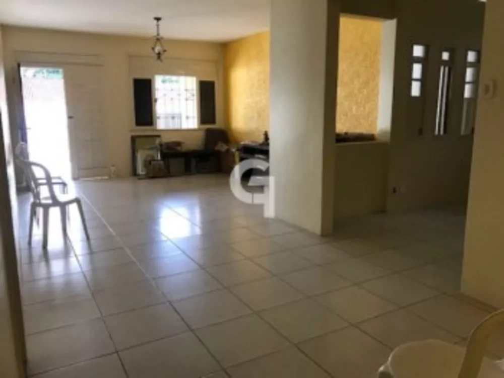 Casa, 3 quartos, 360 m² - Foto 3