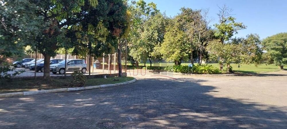 Loteamento e Condomínio - Foto 1