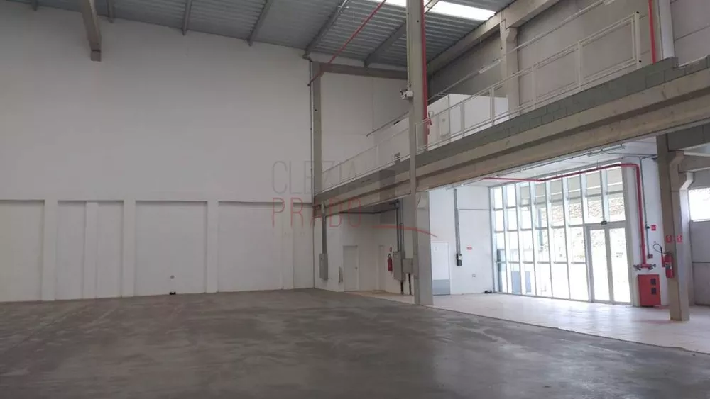 Depósito-Galpão-Armazém para alugar, 2371m² - Foto 2