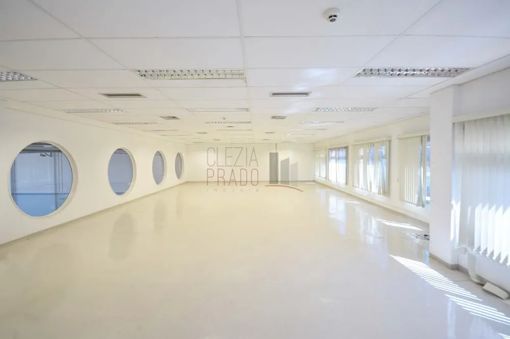 Depósito-Galpão, 25000 m² - Foto 7
