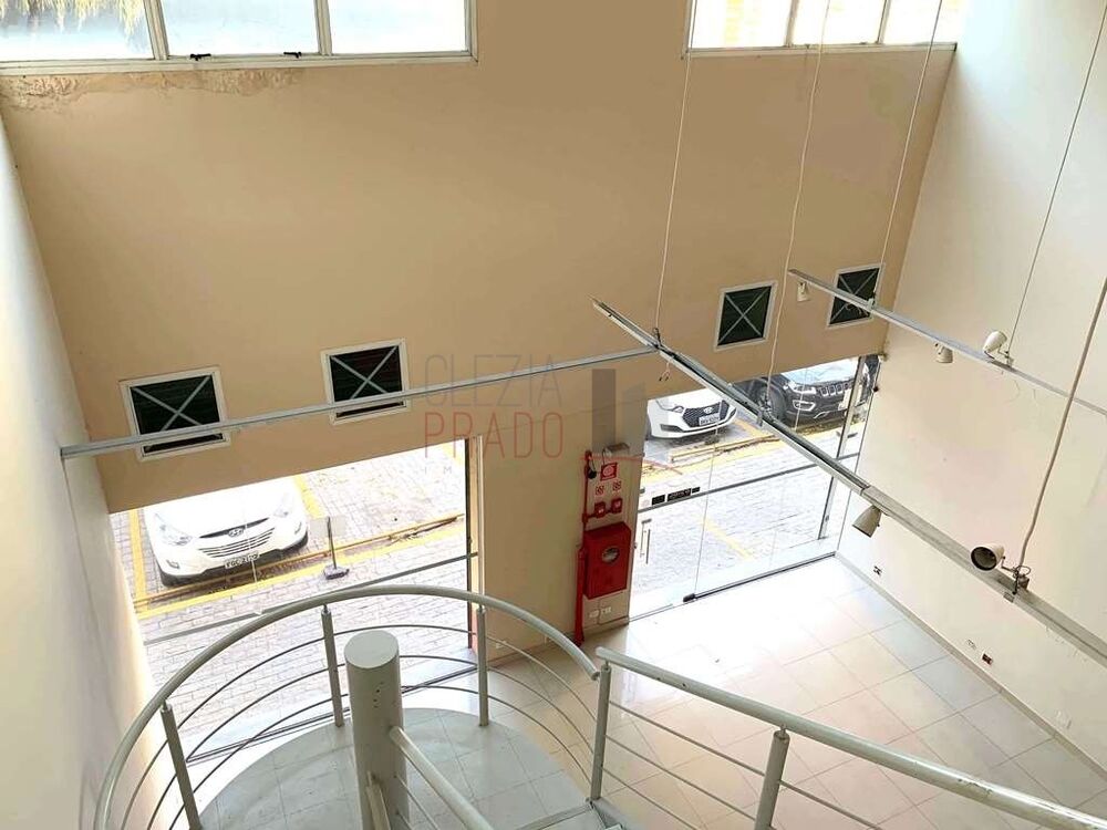 Sala-Conjunto, 230 m² - Foto 1