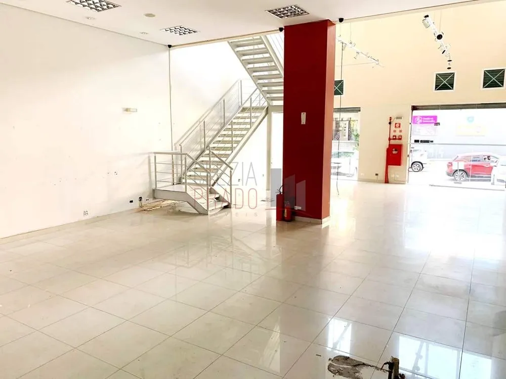 Sala-Conjunto, 230 m² - Foto 1
