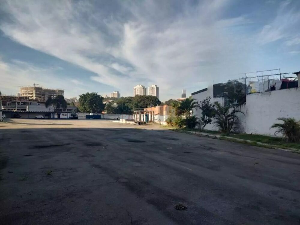 Loteamento e Condomínio - Foto 1