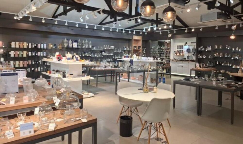 Prédio Inteiro, 3000 m² - Foto 1