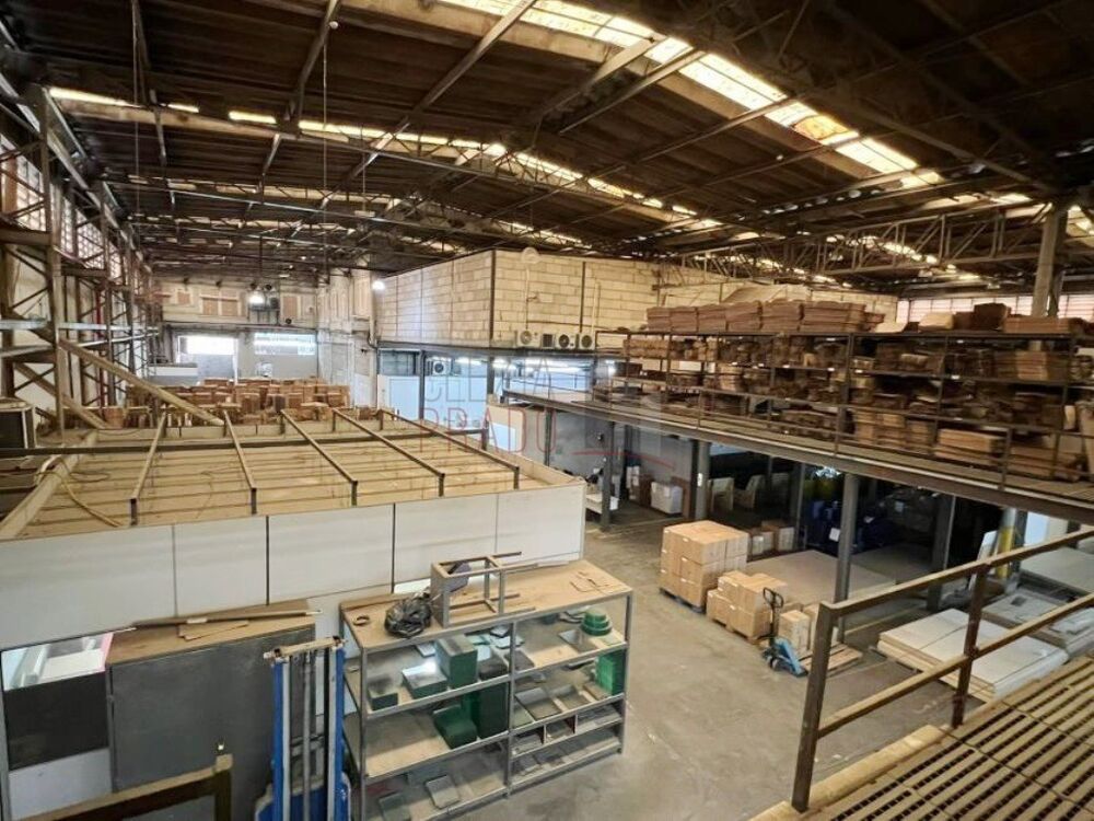 Depósito-Galpão, 10000 m² - Foto 1
