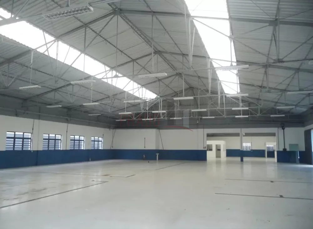 Depósito-Galpão-Armazém para alugar, 3000m² - Foto 4