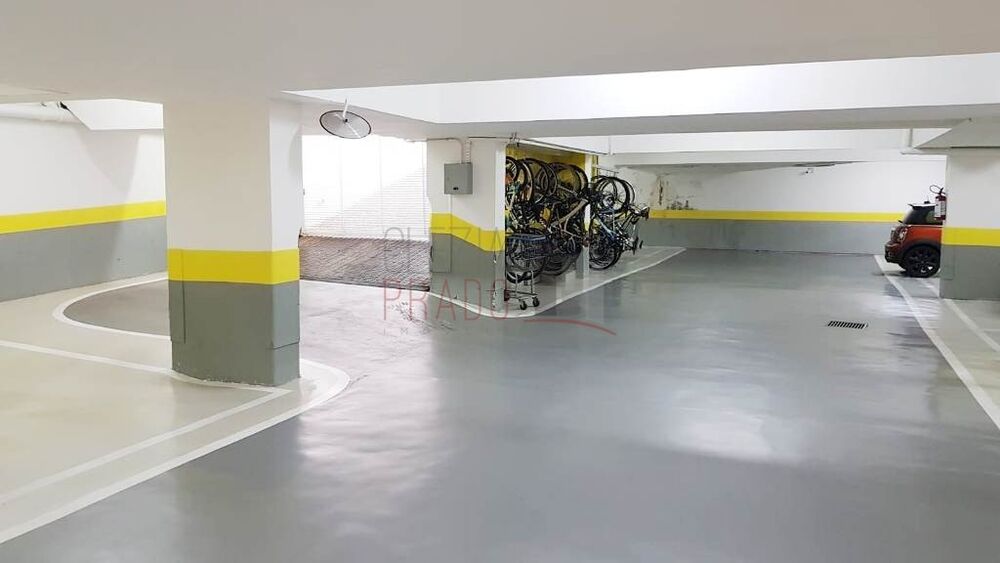 Apartamento, 3 quartos, 200 m² - Foto 1
