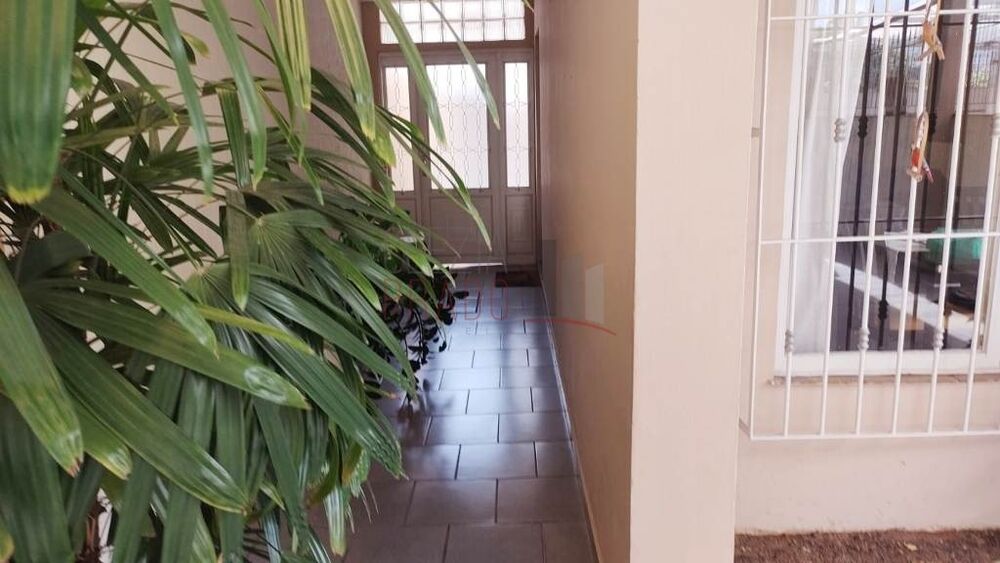 Casa, 3 quartos, 250 m² - Foto 2