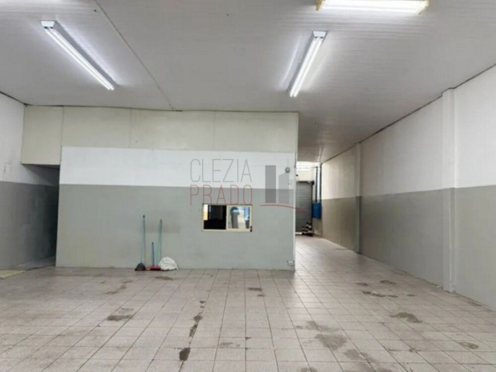 Depósito-Galpão, 429 m² - Foto 2