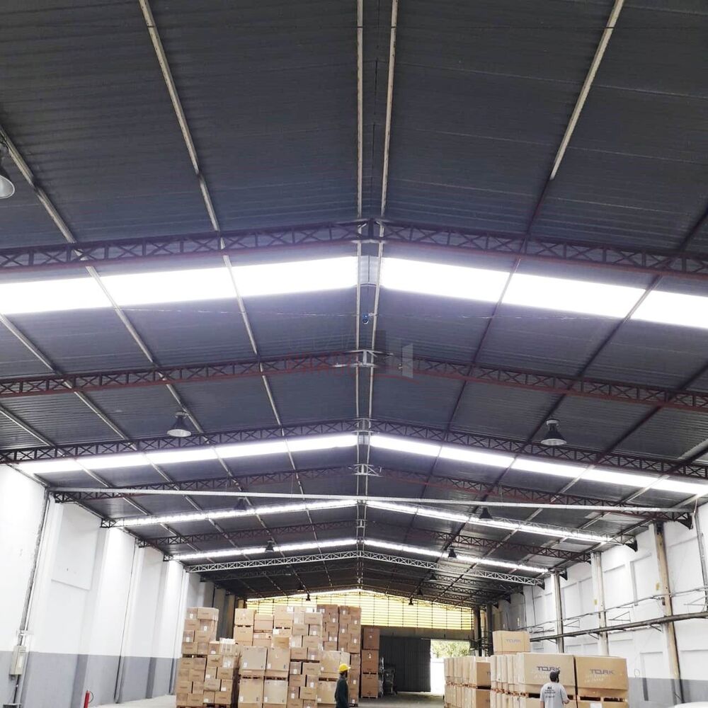 Depósito-Galpão-Armazém para alugar, 1800m² - Foto 1