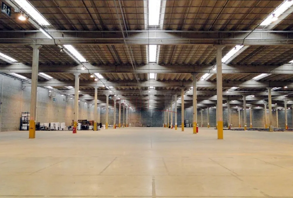 Depósito-Galpão, 112980 m² - Foto 1