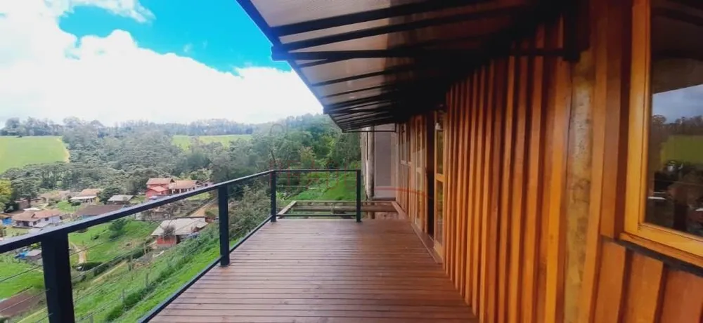 Casa, 4 quartos, 1500 m² - Foto 1