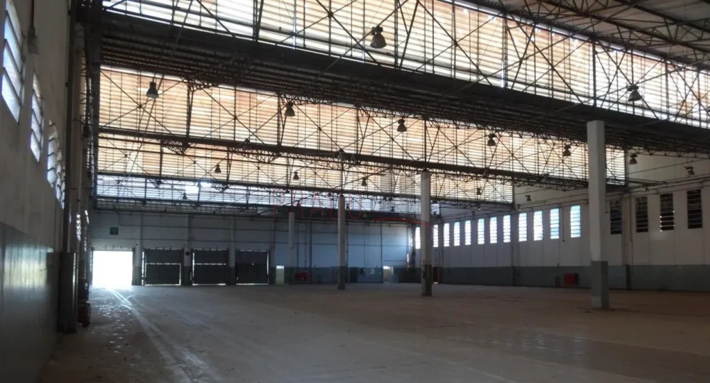 Depósito-Galpão, 185000 m² - Foto 9