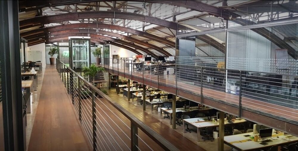 Prédio Inteiro, 2500 m² - Foto 1