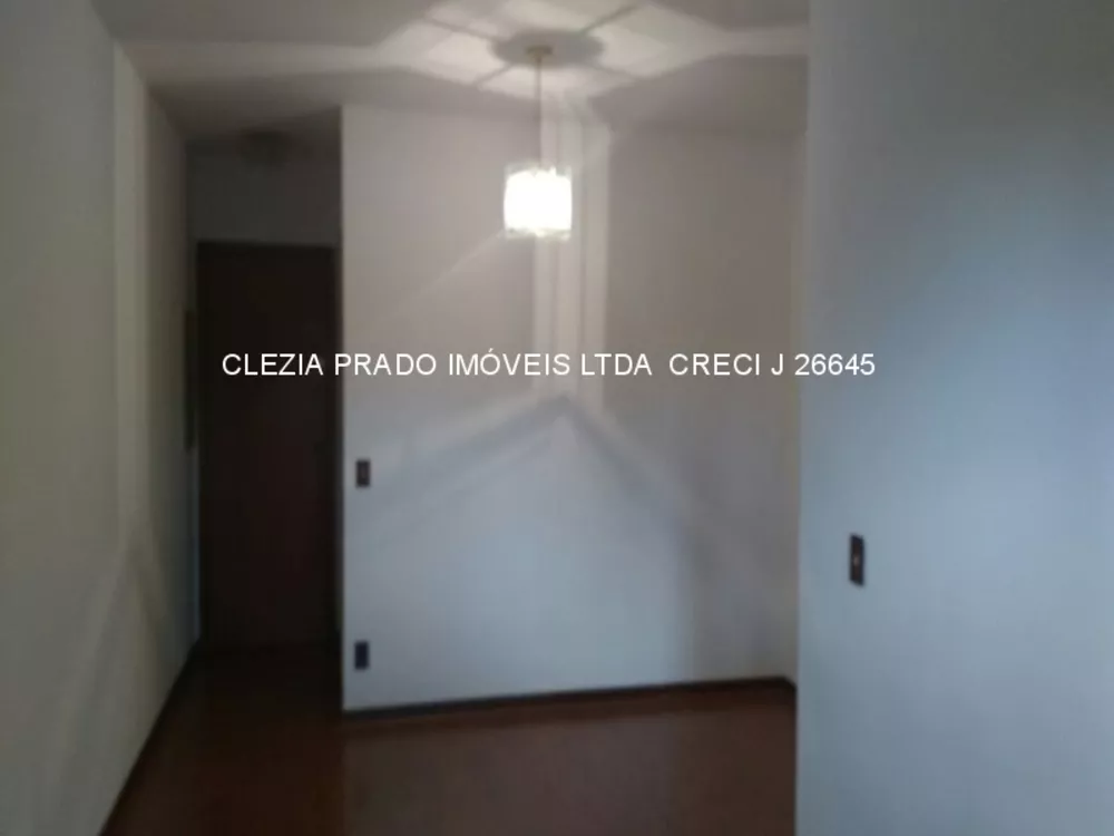 Apartamento à venda com 3 quartos, 64m² - Foto 3