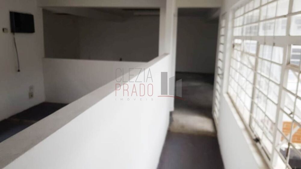 Prédio Inteiro para alugar com 5 quartos, 400m² - Foto 4