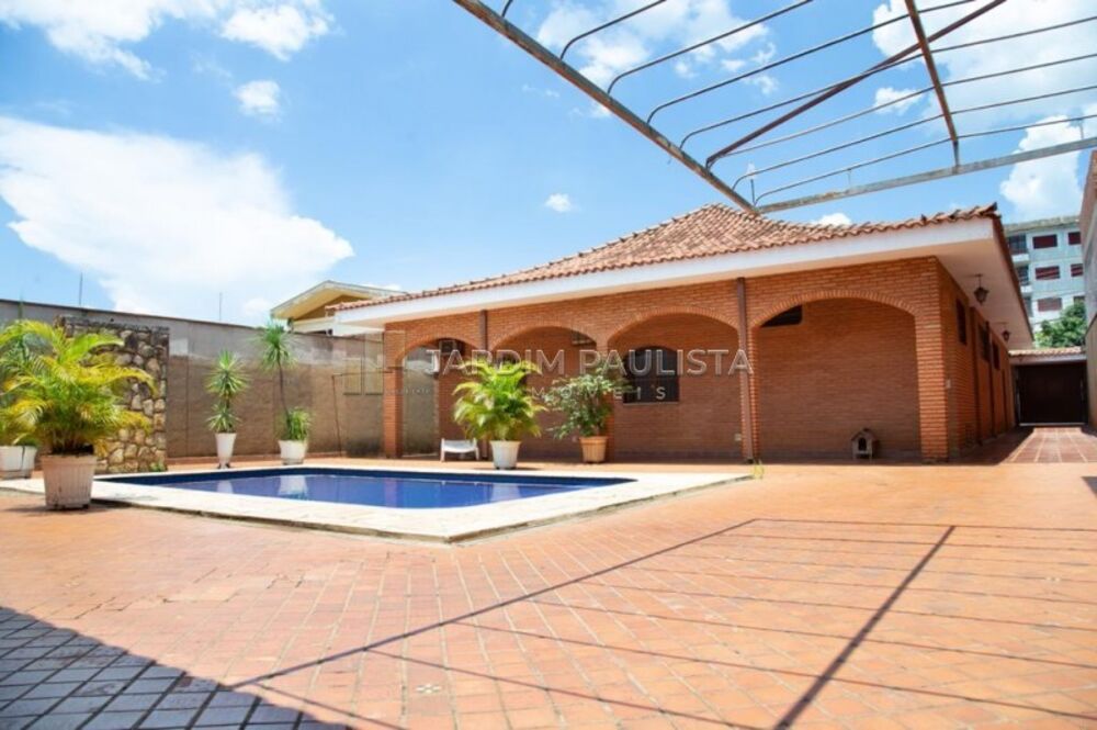 Casa, 5 quartos, 375 m² - Foto 1
