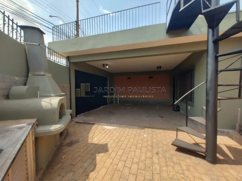 Casa, 4 quartos, 213 m² - Foto 1