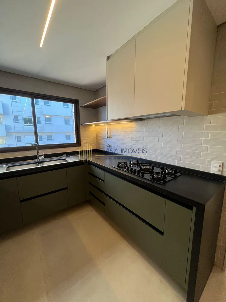 Apartamento, 3 quartos, 287 m² - Foto 1
