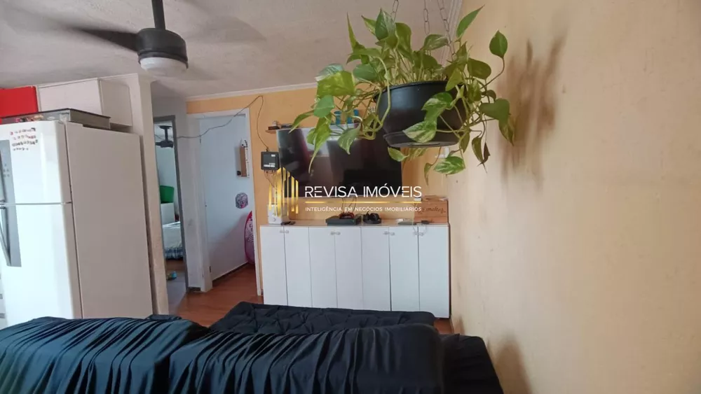 Apartamento à venda com 2 quartos, 48m² - Foto 4