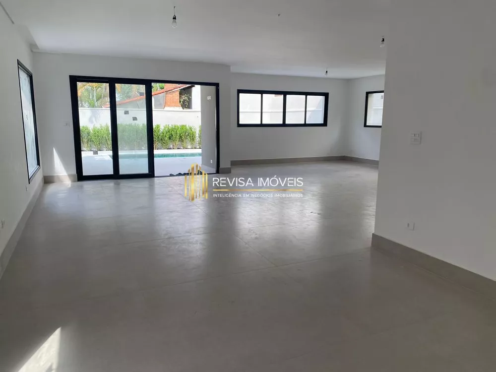 Casa de Condomínio à venda com 4 quartos, 276m² - Foto 2