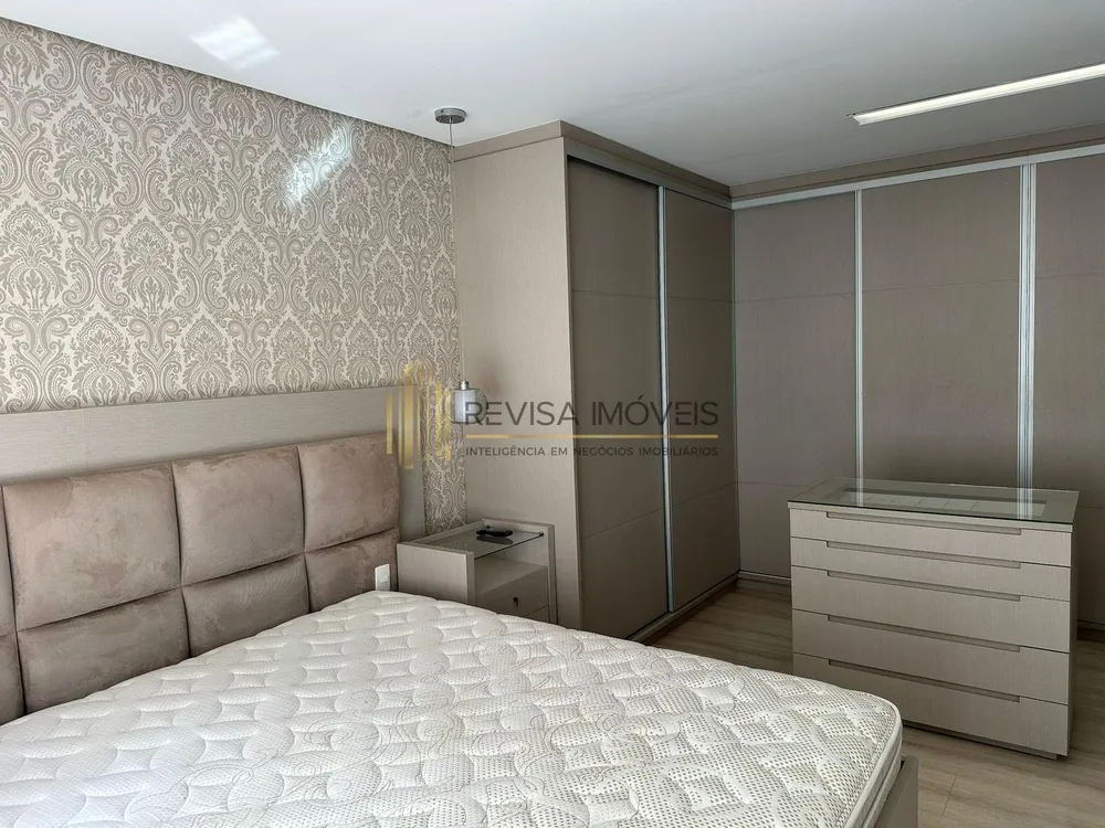 Apartamento, 3 quartos, 235 m² - Foto 3