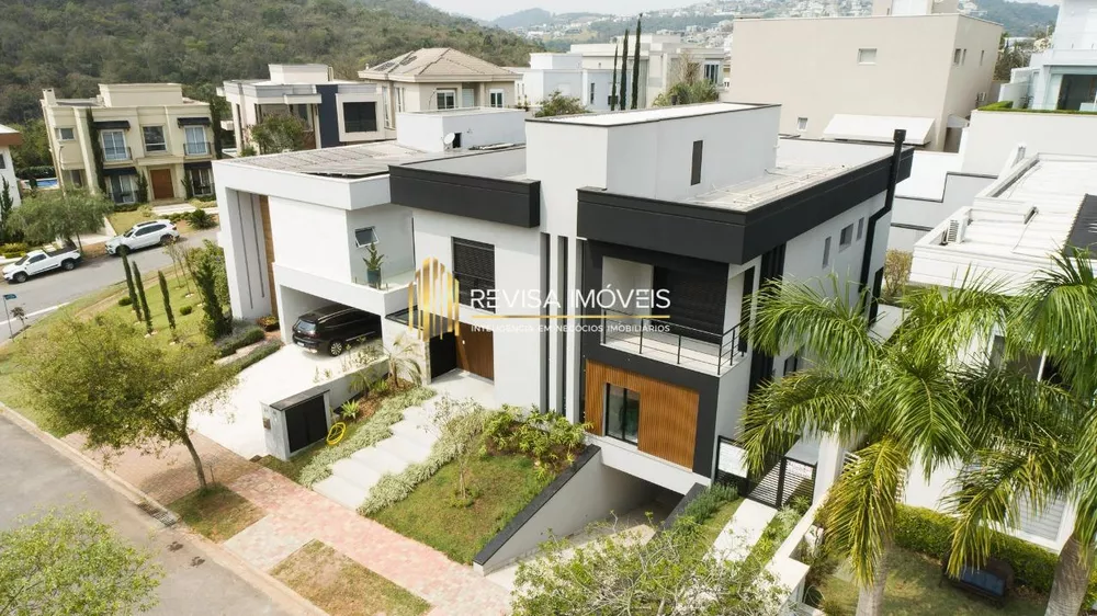 Casa de Condomínio à venda com 4 quartos, 525m² - Foto 2