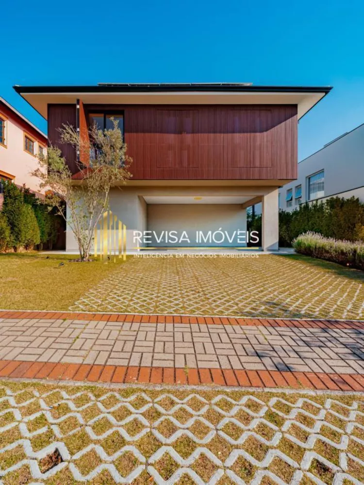 Casa de Condomínio à venda com 4 quartos, 337m² - Foto 1