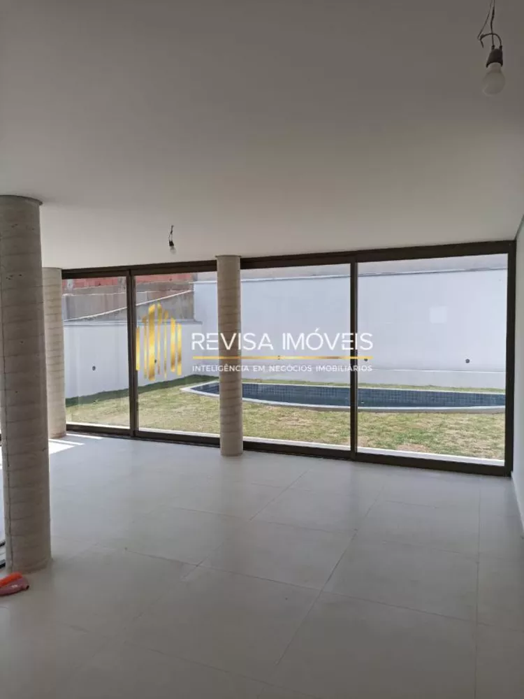 Casa de Condomínio à venda com 4 quartos, 362m² - Foto 2