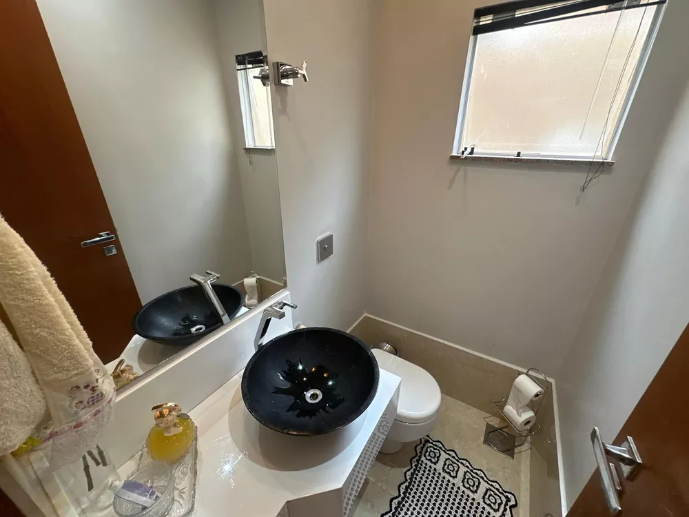 Casa, 4 quartos, 204 m² - Foto 3