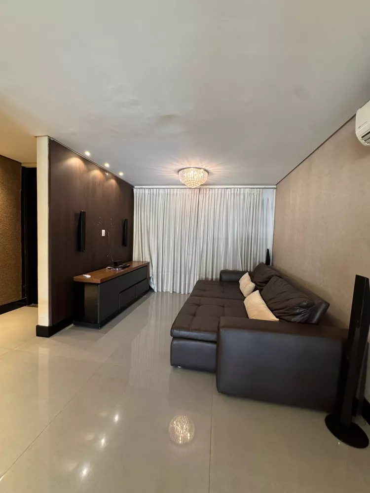 Casa, 3 quartos, 270 m² - Foto 2
