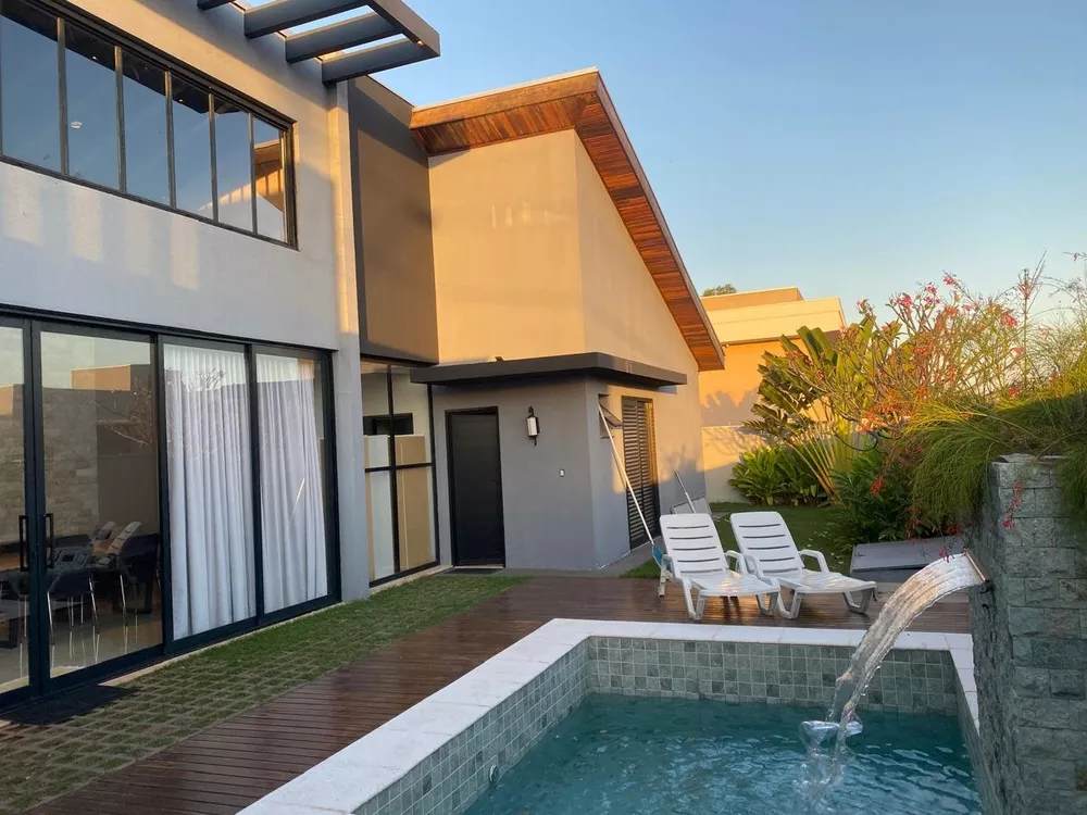 Casa de Condomínio, 4 quartos - Foto 1