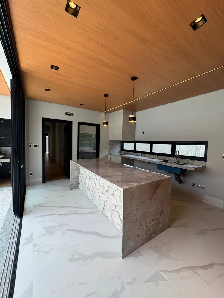 Casa, 3 quartos, 190 m² - Foto 11