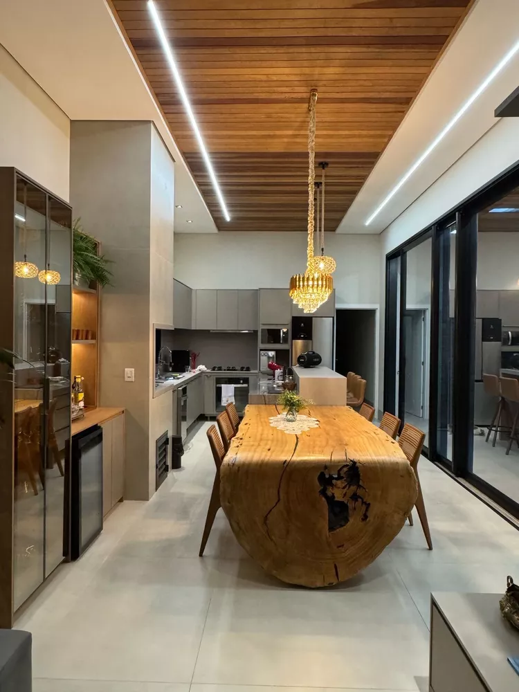 Casa, 3 quartos, 160 m² - Foto 2