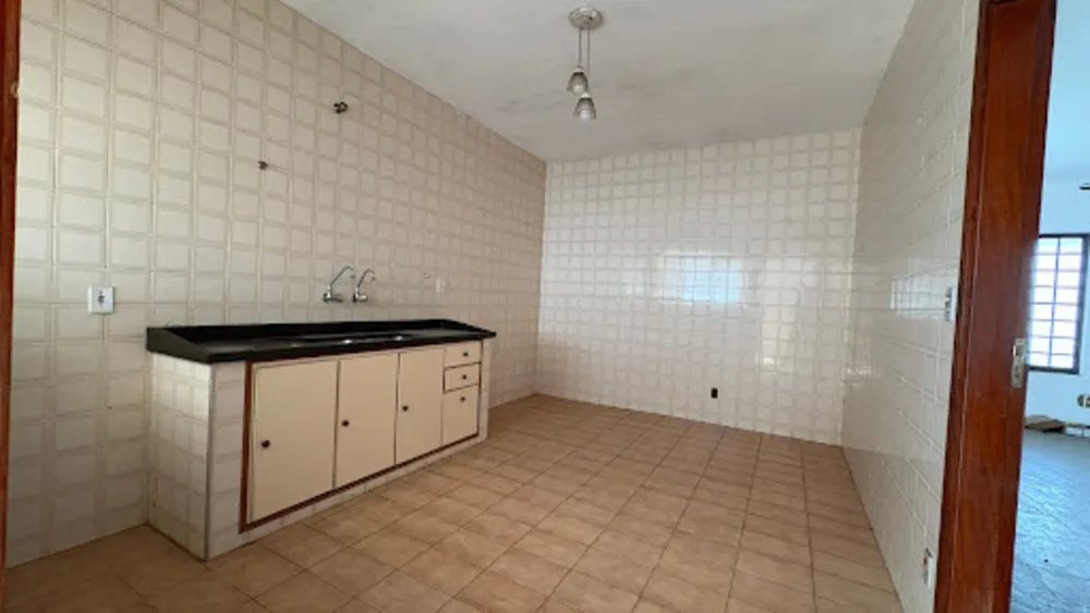 Casa, 3 quartos, 175 m² - Foto 2