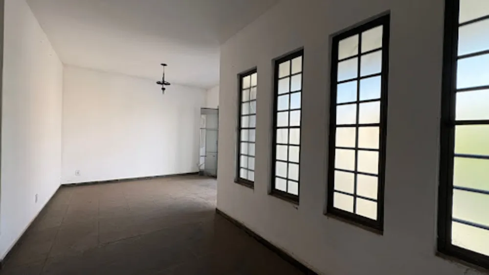 Casa, 3 quartos, 175 m² - Foto 1