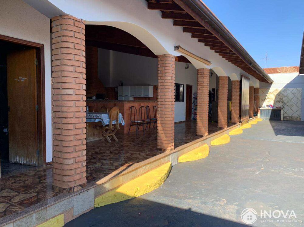 Casa, 4 quartos, 600 m² - Foto 2