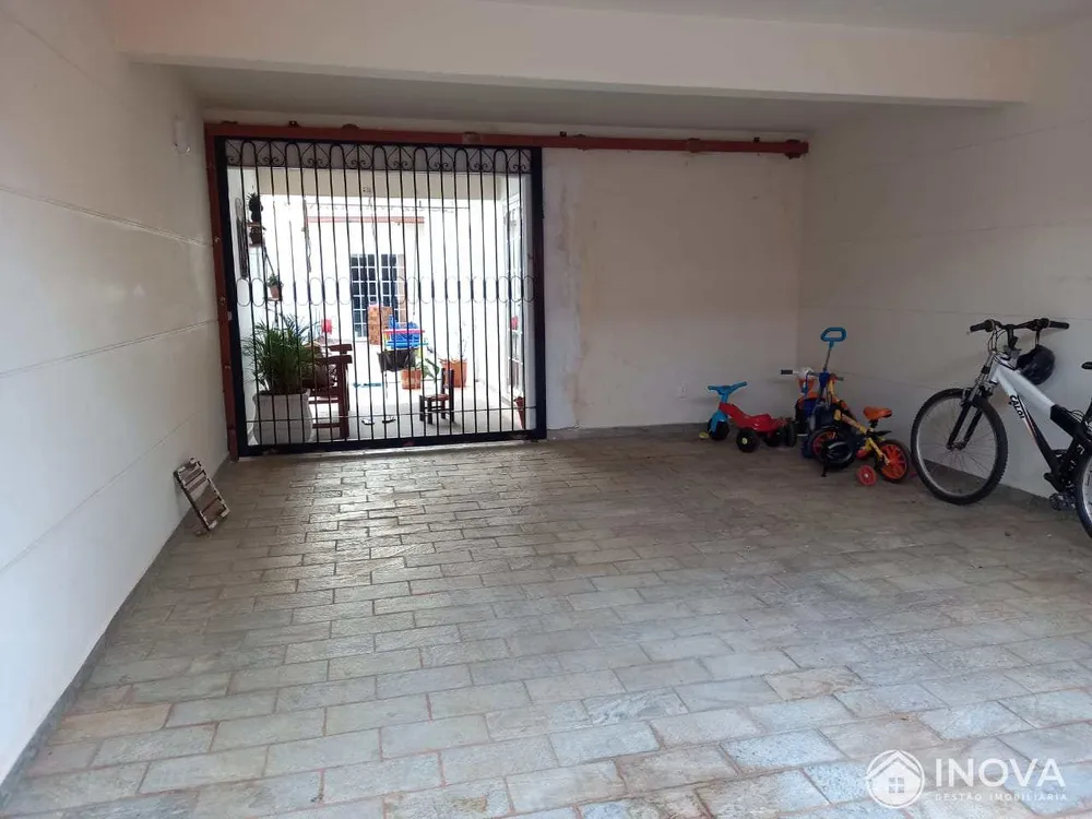 Casa, 2 quartos, 195 m² - Foto 2